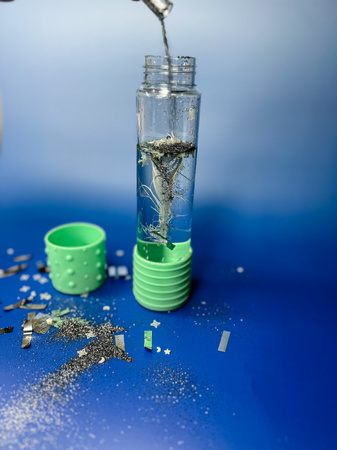 Jellystone,  DIY Calm Down Bottle - Glow in the Dark