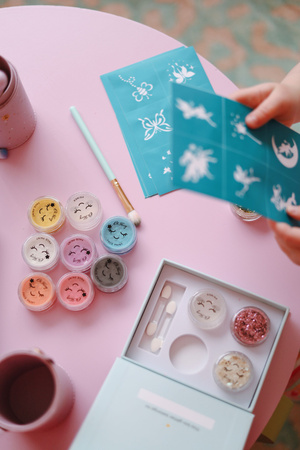 Oh Flossy, Naturalny zestaw do malowania twarzy z akcesoriami, bez konserwantów