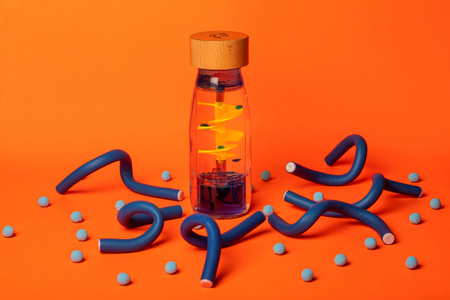 Petit Boum, Butelka sensoryczna, dwufazowa MOVE SPIRALA niebieska