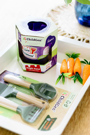 ChildGen, Piasek kinetyczny z foremką, 100% naturalny, 500g, kolor FIOLETOWY, pachnący