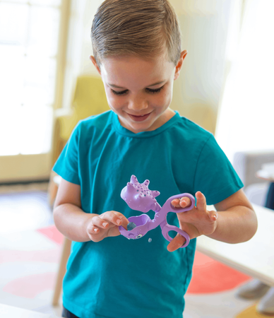 Glo Pals, CASE Pick-Up Pals set of toys