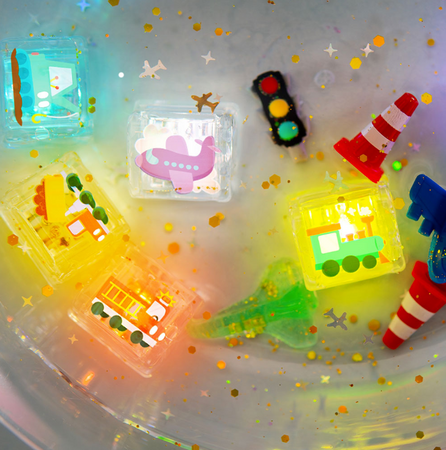 Glo Pals, Light-Up Sensory Cubes – Cars Edition – Bath Toy