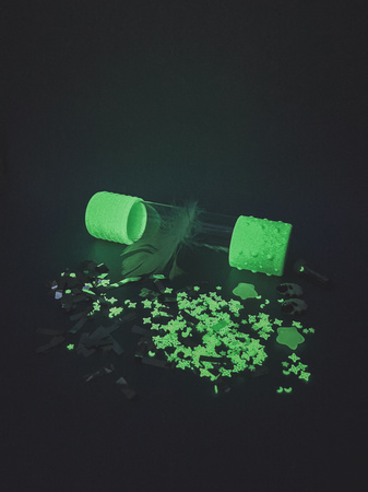 Jellystone,  DIY Calm Down Bottle - Glow in the Dark