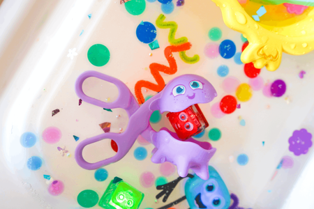 Glo Pals, CASE Pick-Up Pals set of toys