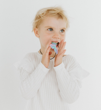 Jellystone, Terapeutické kousátko, antistresový náhrdelník – Mořská panna