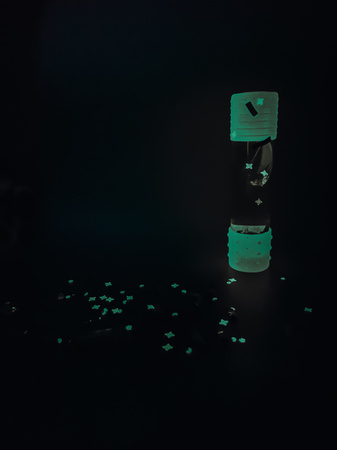 Jellystone,  DIY Calm Down Bottle - Glow in the Dark