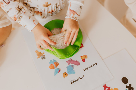 Jellystone, Sensoryczny dysk z figurkami A-Ku-Ku! Peekaboo, motyw Farma