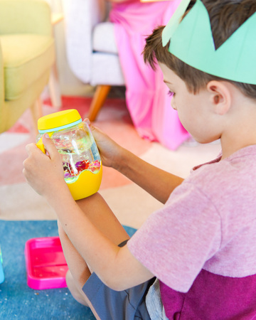 Glo Pals, Słoik sensoryczny do napełnienia wodą, kolor żółty