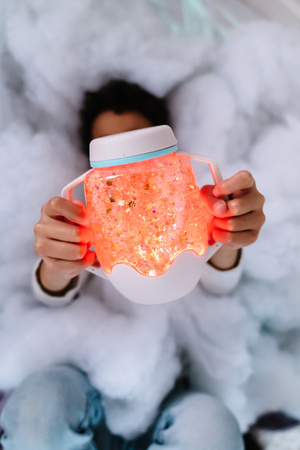 Glo Pals, Słoik sensoryczny do napełniania wodą, kolor szary, Cozy Cloud