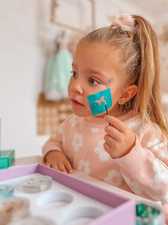 Oh Flossy, Kreatywne szablony do makijażu i malowania twarzy, wielokrotnego użytku