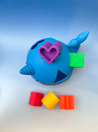 Jellystone, Narwhal Shape Sorter BRIGHT