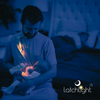 LatchLight – Innovative night lamp that does not disrupt sleep phases, portable, with a clip and directional light.