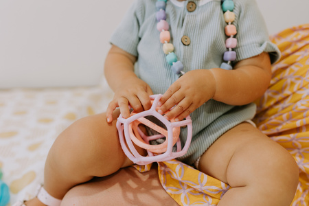 Jellystone, Sensoryczne piłki 2w1 Bubblegum & Peach