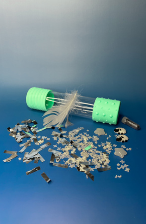 Jellystone,  DIY Calm Down Bottle - Glow in the Dark