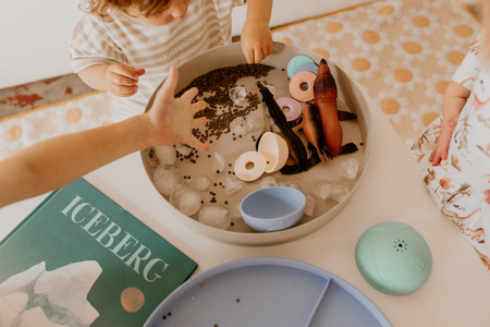 Jellystone, Tray Play 2 in 1 Sensory Tray Soft Blue