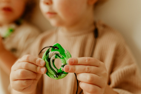 Jellystone, Terapeutické kousátko, antistresový náhrdelník – Lesní had