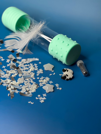 Jellystone,  DIY Calm Down Bottle - Glow in the Dark