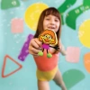 Glo Pals, Postavička do koupele Julia – sada se dvěma senzorickými kostkami svítícími ve vodě.