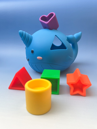 Jellystone, Narwhal Shape Sorter BRIGHT