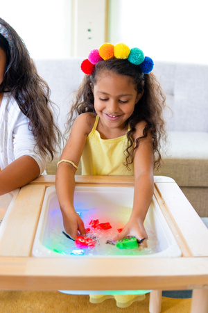 Glo Pals, CASE Sammy Light-Up Cubes